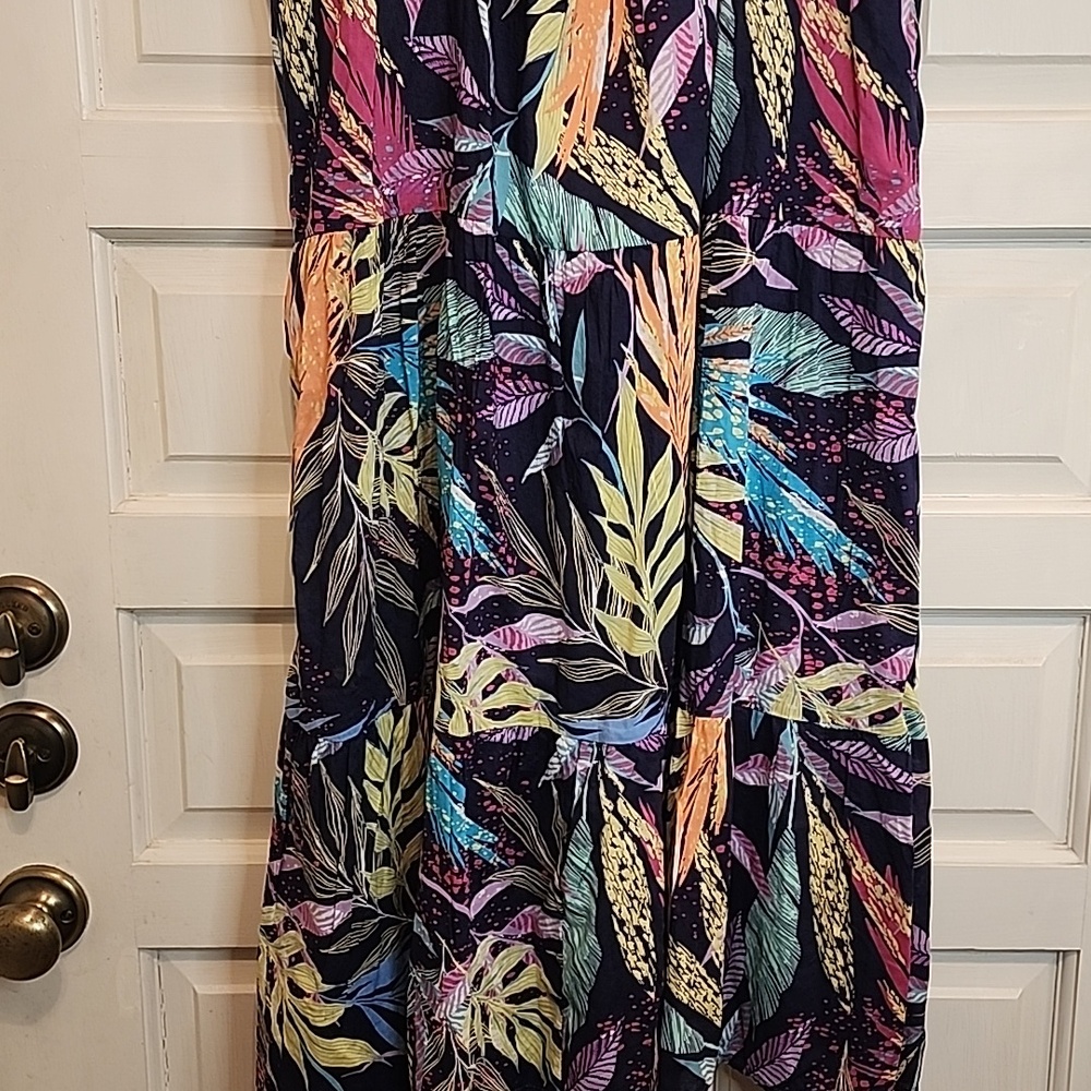 BEACHLUNCHLOUNGE NWT navy, gold, pink Tropical Floral Print Ruffled Elastic Back - Picture 8 of 9